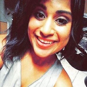 Meet your Posher, Cristina